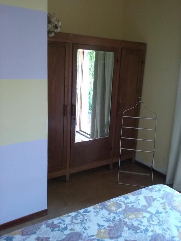 Bed and Breakfast Casa Virgilio Fosdinovo Zimmer foto